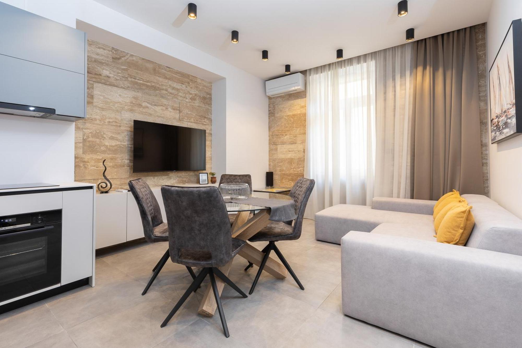 Deluxe Nila Apartamento *