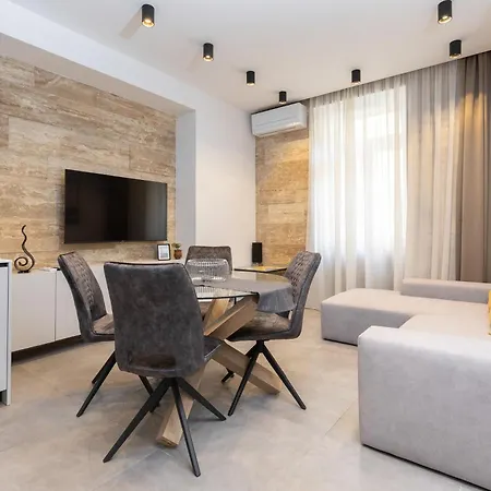 Deluxe Nila Apartment Split Exterior photo